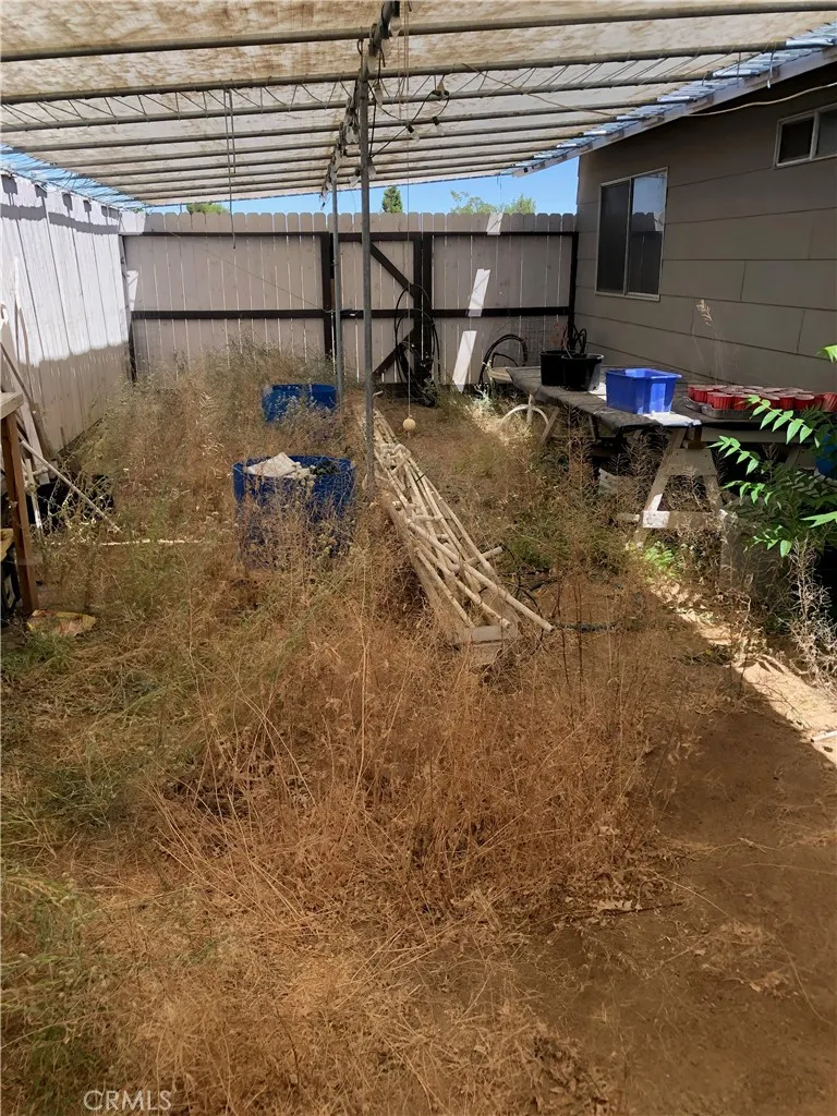 9022 Glendale Avenue, Hesperia, California 92345 home-pic-16